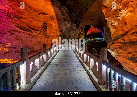 Bridge inside the stunningly beautiful Huanglong Yellow Dragon Cave called also the Wonder of the World`s Caves, Zhangjiajie, Hunan province, China Stock Photo